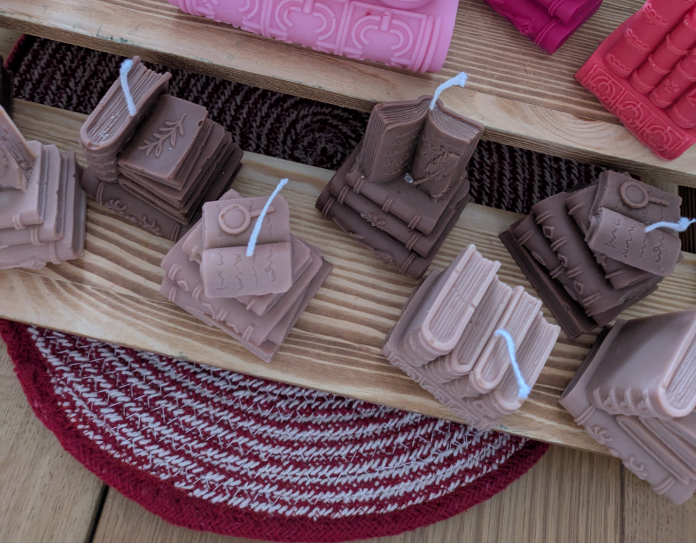 Small Sculpted look Bookstack Candles - Browns