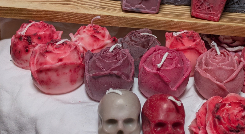 Painted Roses - Statement Candle Decor