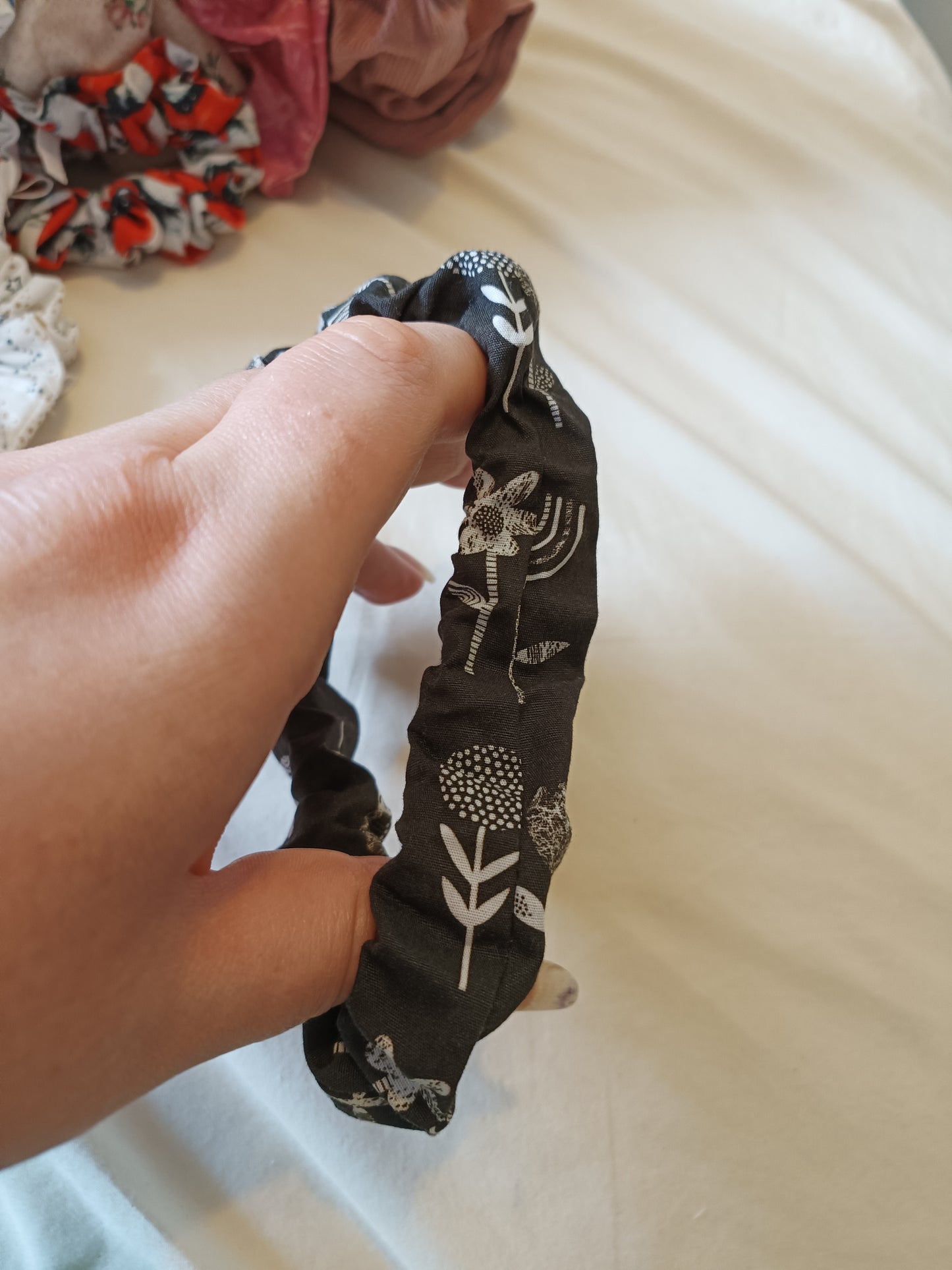 xxs Patterned Scrunchies