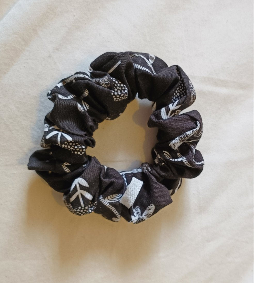 xxs Patterned Scrunchies