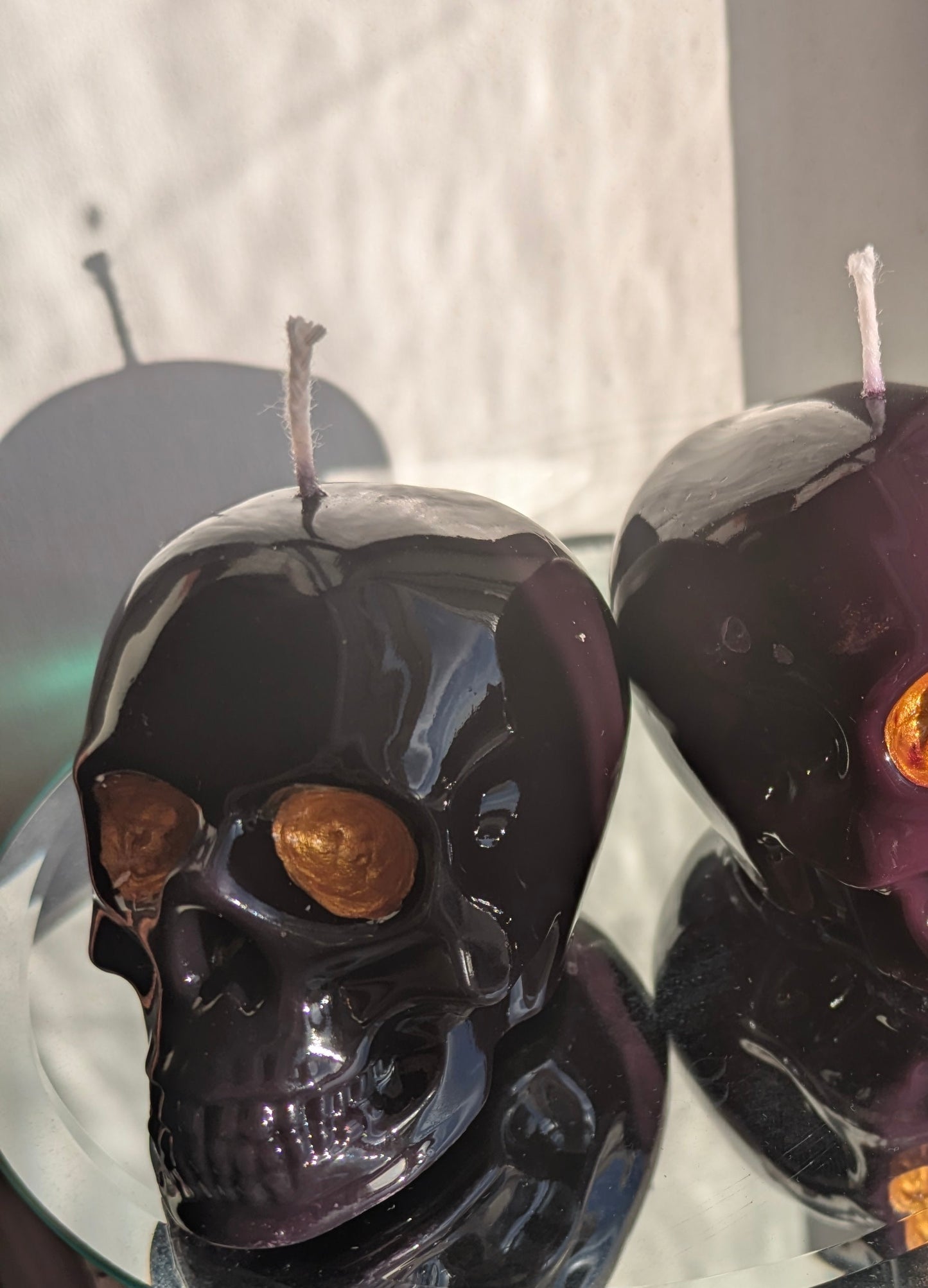 Black Small Skull - Gloss Candle