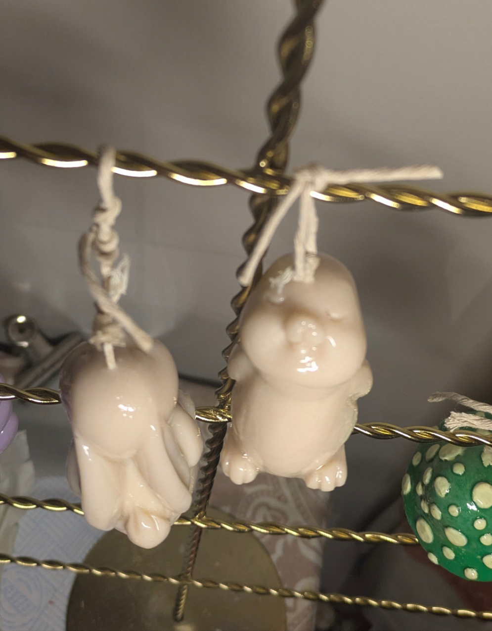 Cute Spring Bunny - Gloss Candle - VitaUnlimited