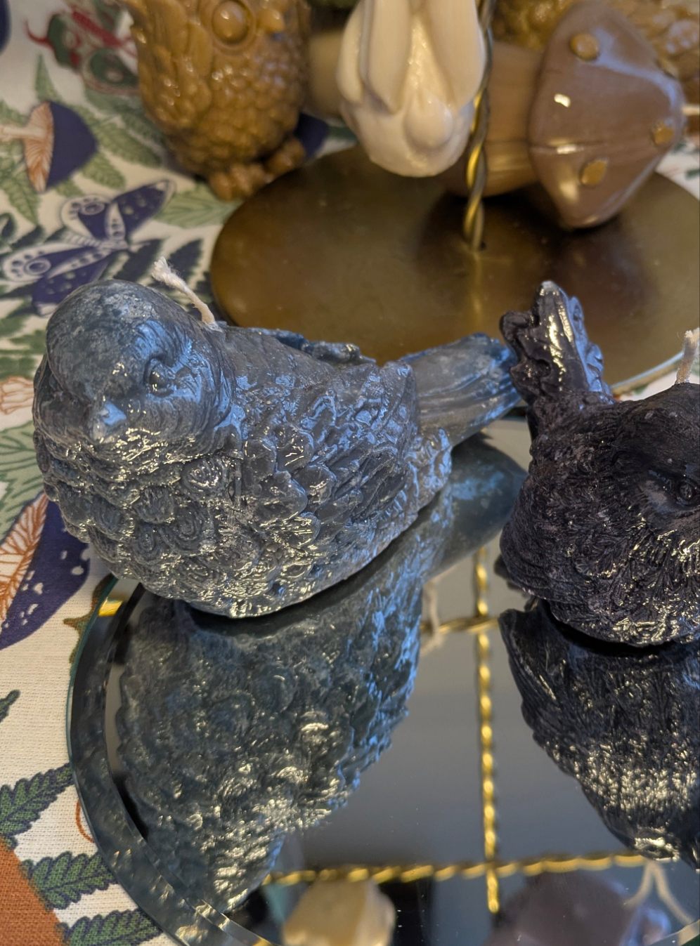 Large Grey Stirling Bird - Gloss Candle - VitaUnlimited