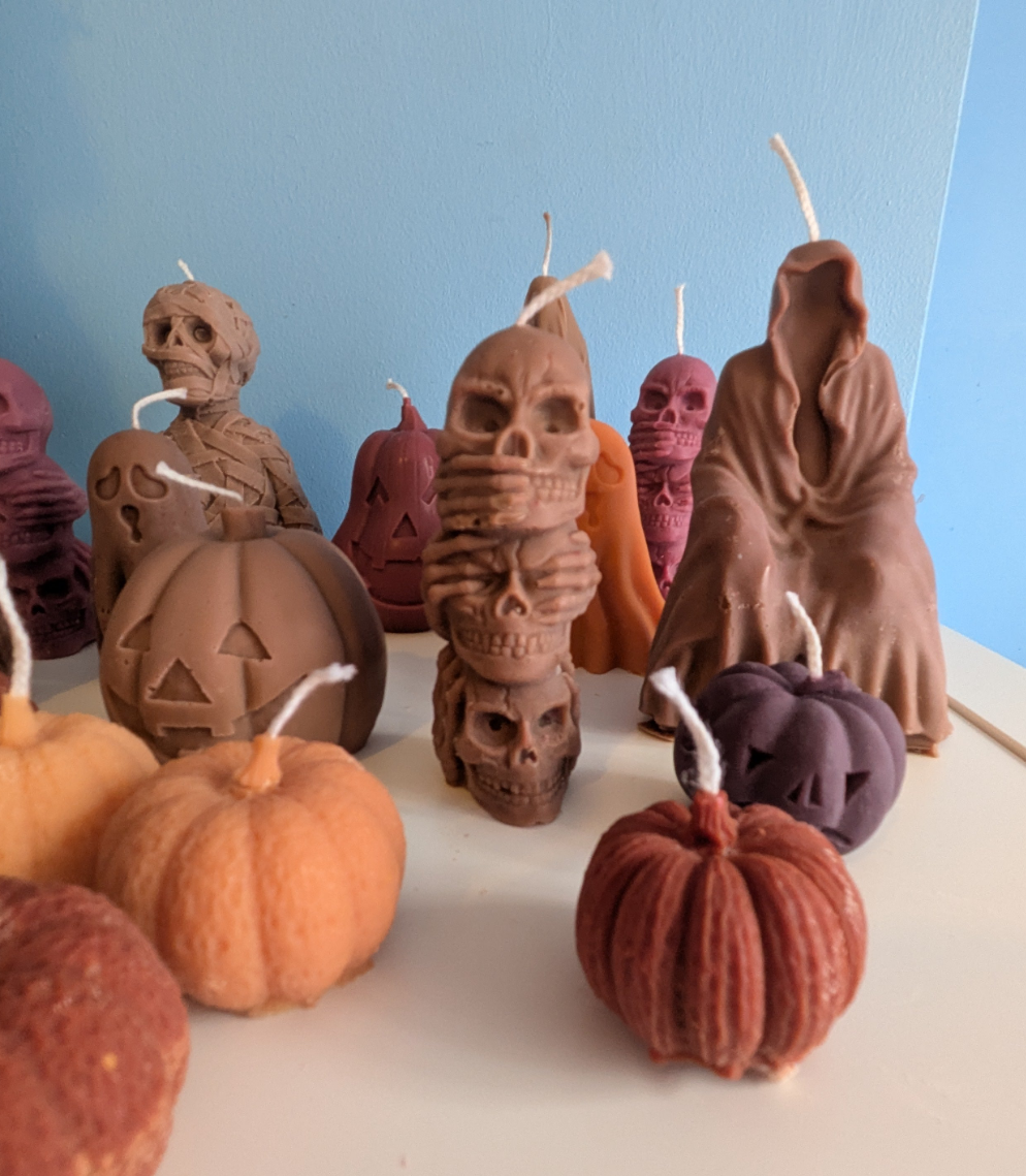 Upcycled wax -  Autumn Halloween Candles