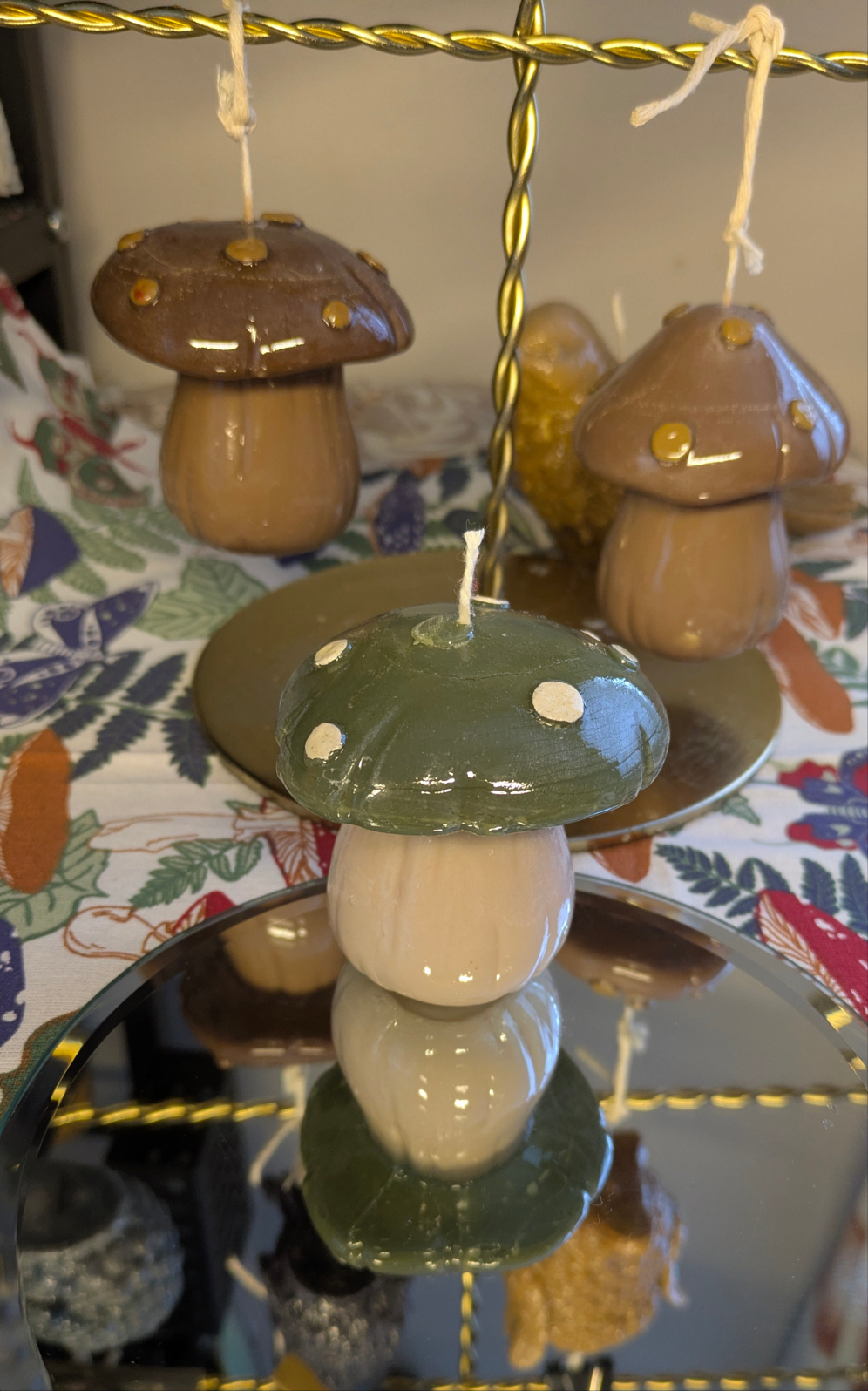 Small Green Mushroom - Gloss Candle - VitaUnlimited