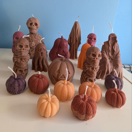 Upcycled wax -  Autumn Halloween Candles