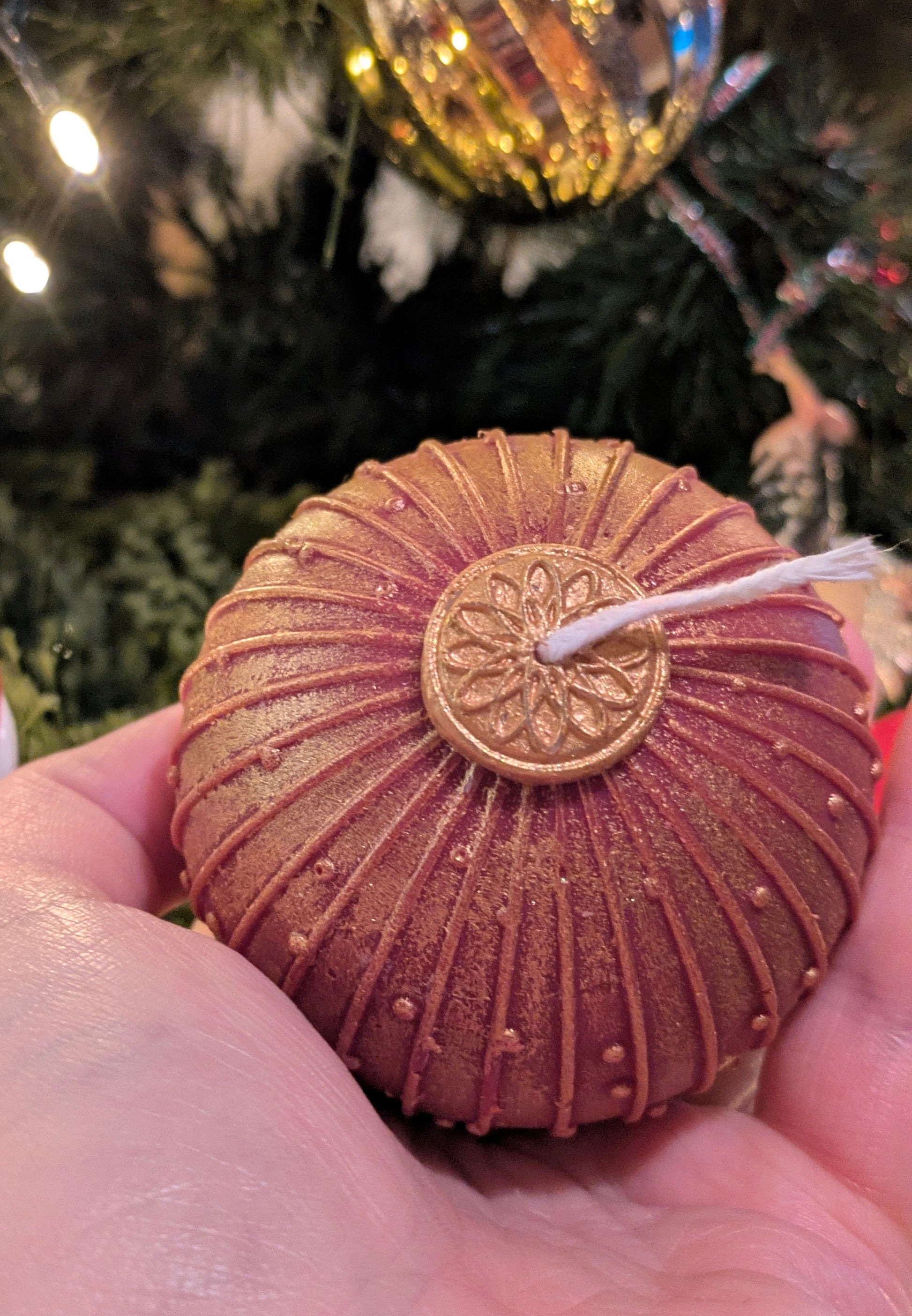 Christmas Vintage Bauble Candles - Gold Dust - VitaUnlimited