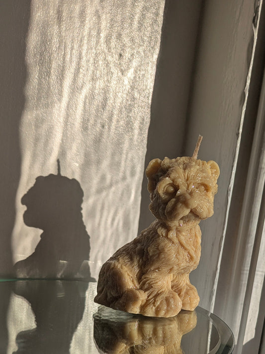 Light Brown Sitting Dog - Gloss Candle