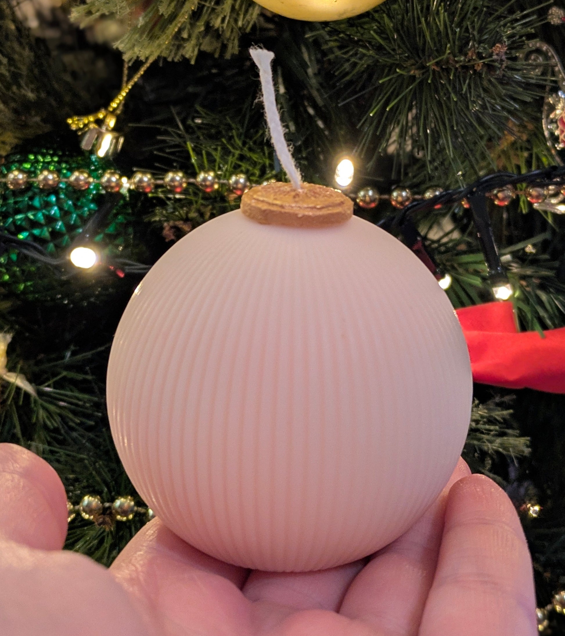Christmas Vintage Bauble Candles - White Ribbed - VitaUnlimited