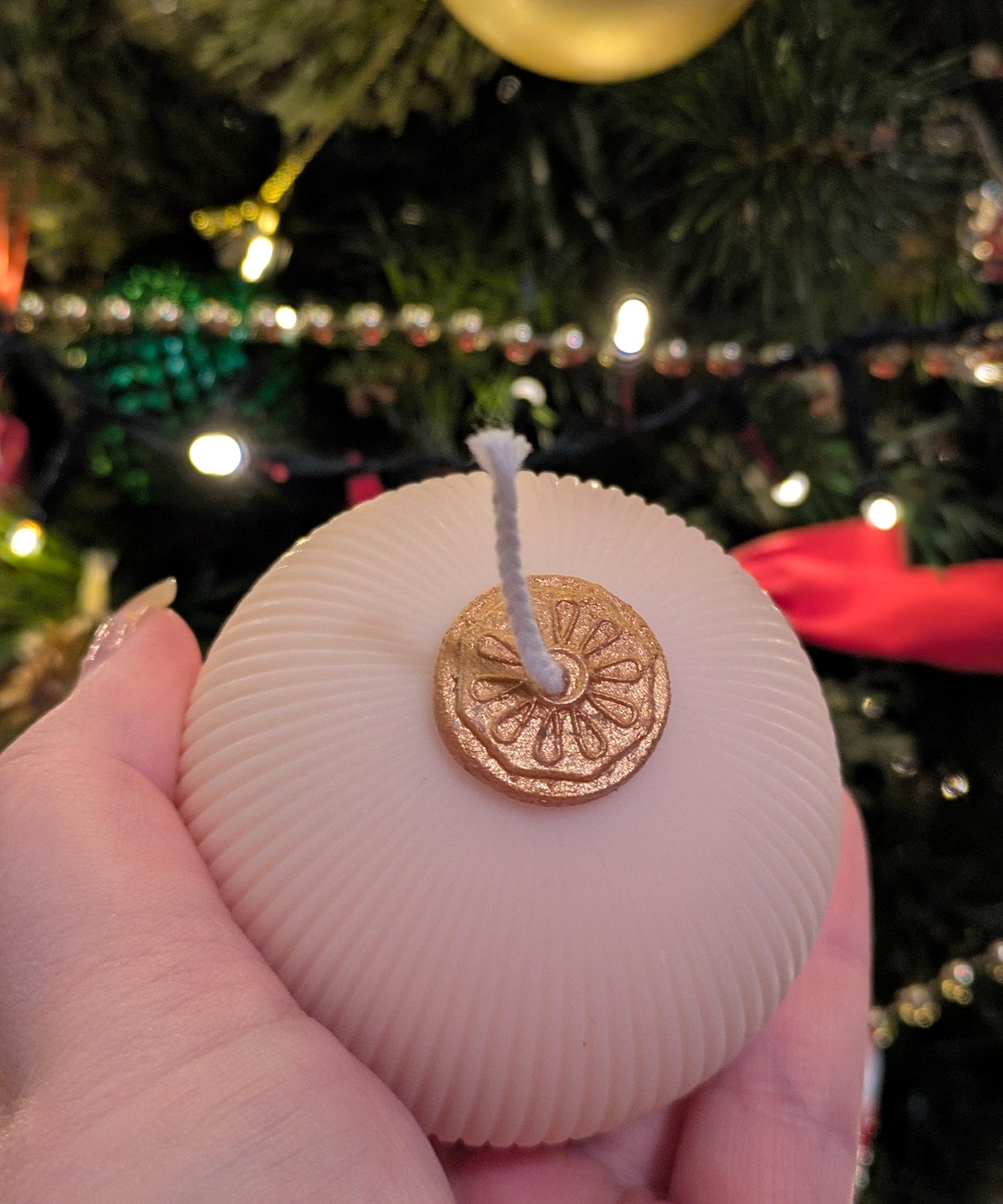 Christmas Vintage Bauble Candles - White Ribbed - VitaUnlimited